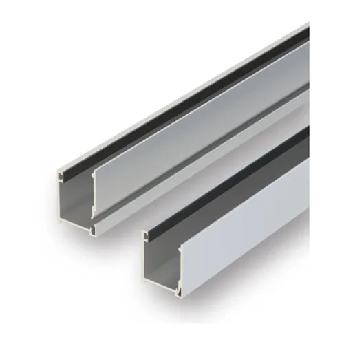 04-150 Profilo a scatto in alluminio 40x33 mm